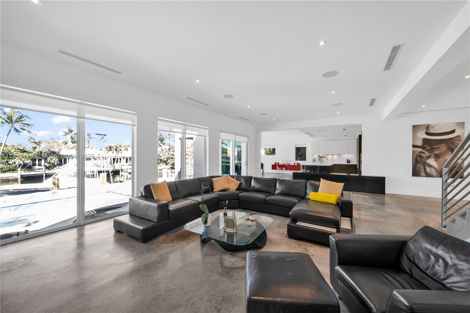 CORONADO HARBOR - Residential