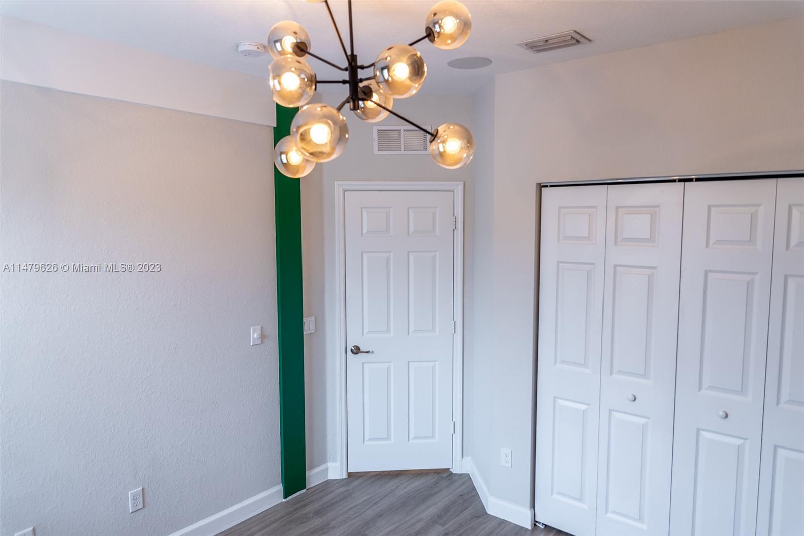 ASHTON PARC - Residential Lease