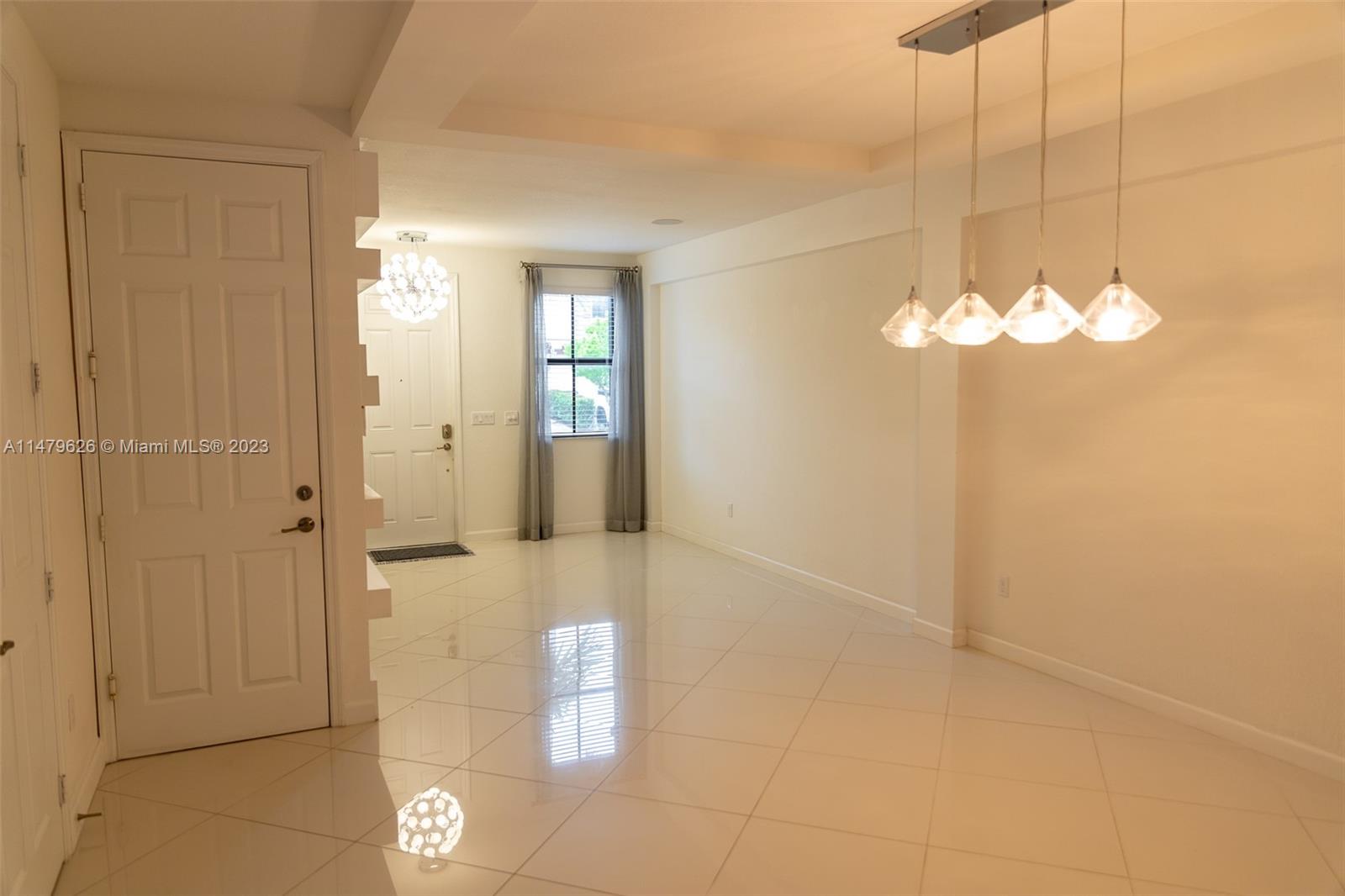 ASHTON PARC - Residential Lease