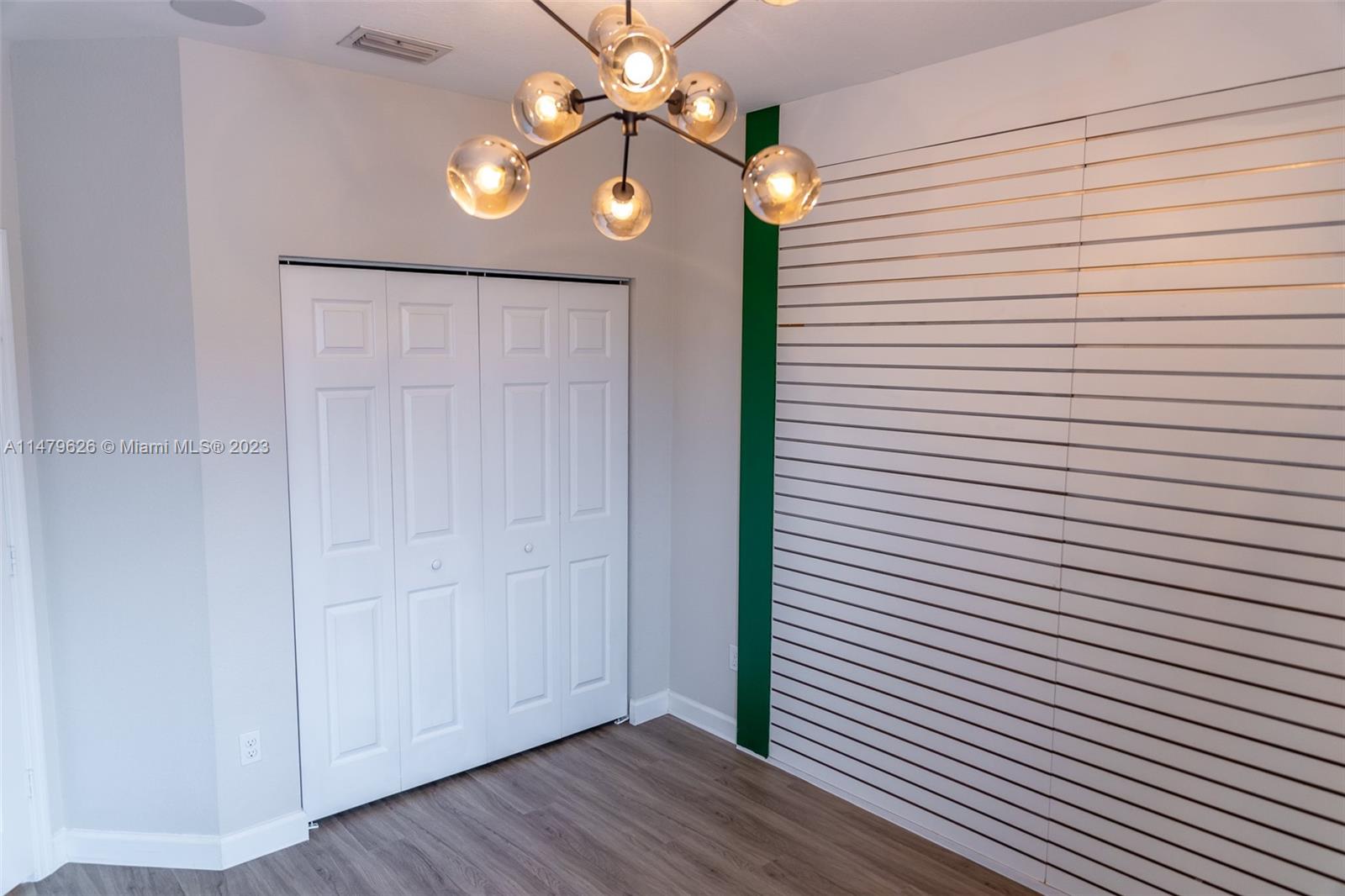 ASHTON PARC - Residential Lease