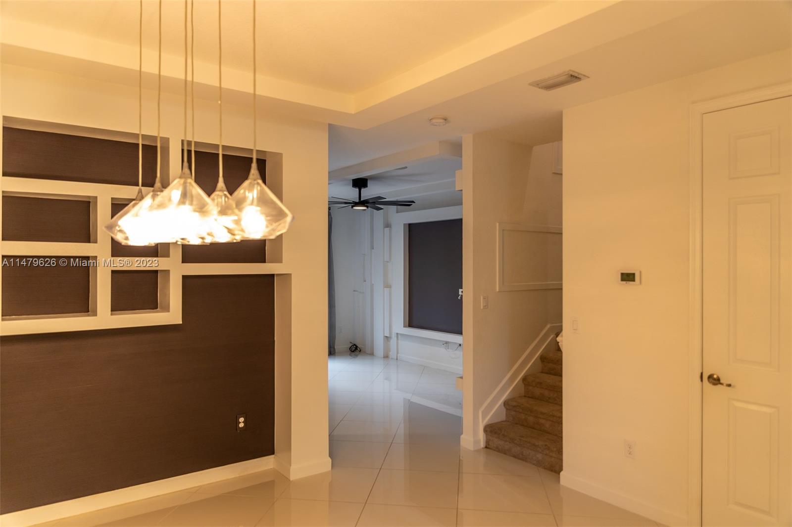 ASHTON PARC - Residential Lease