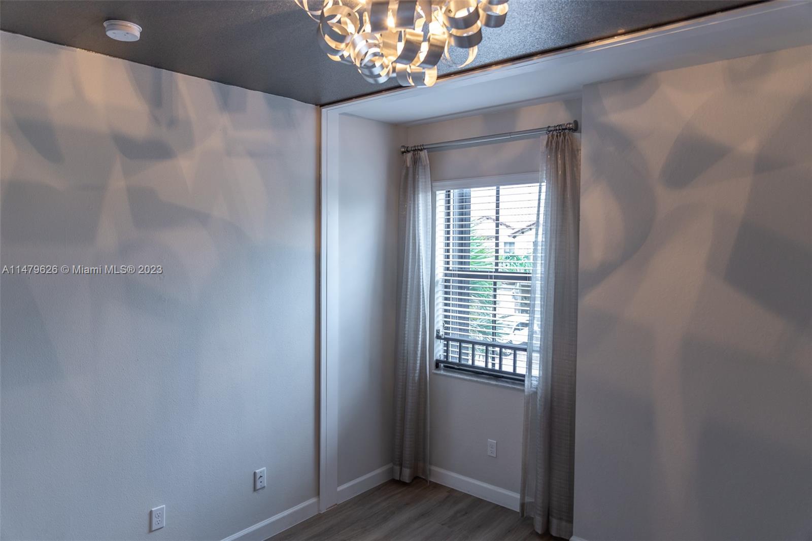 ASHTON PARC - Residential Lease