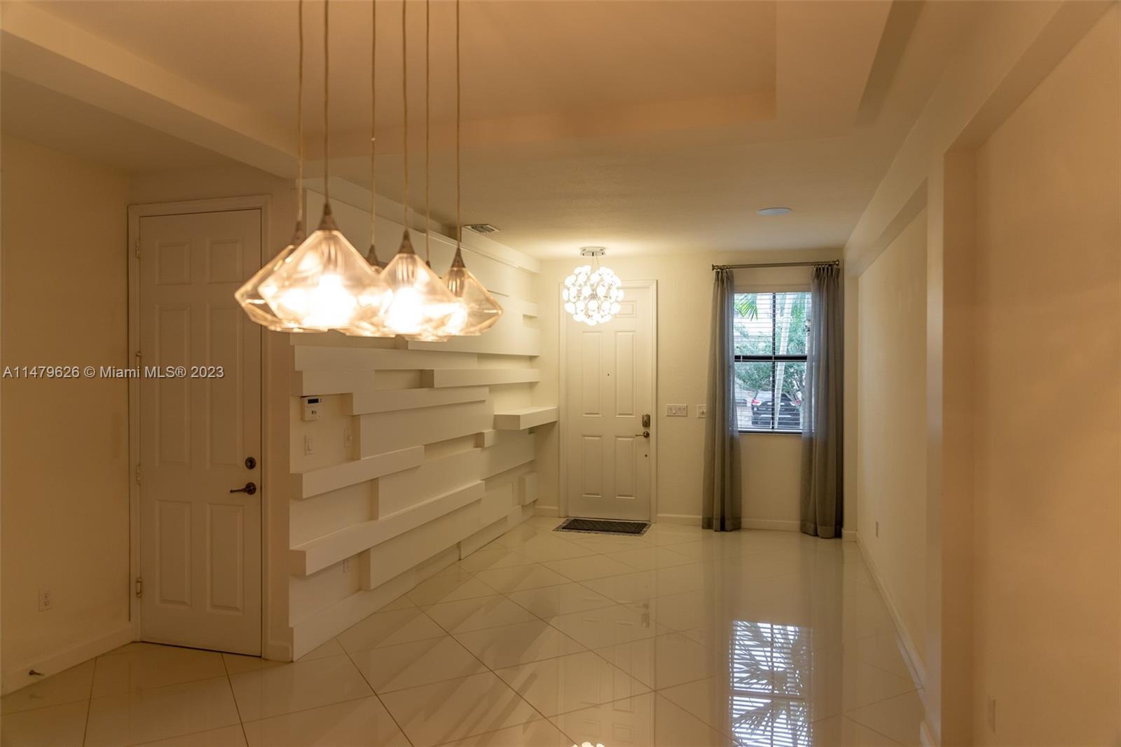 ASHTON PARC - Residential Lease