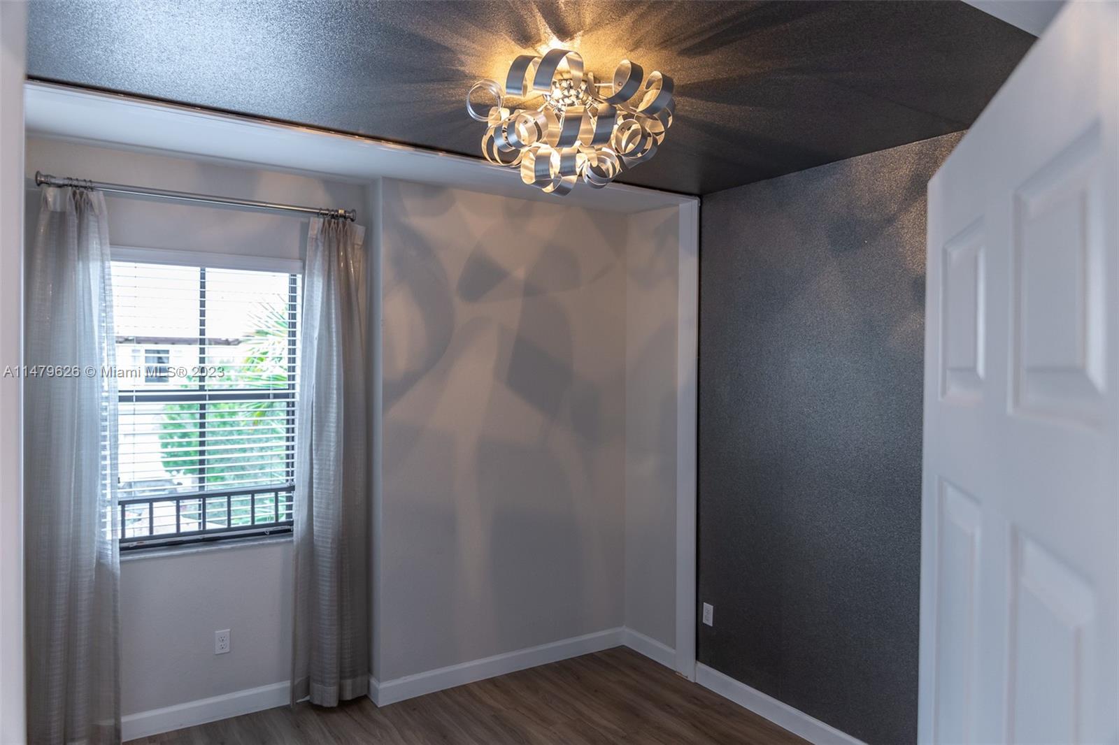 ASHTON PARC - Residential Lease