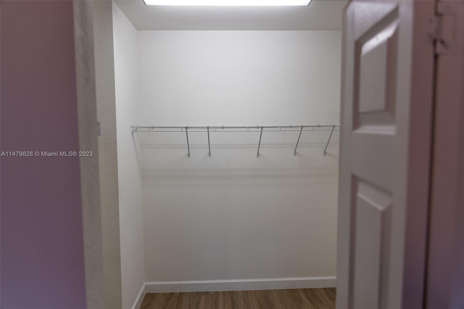 ASHTON PARC - Residential Lease