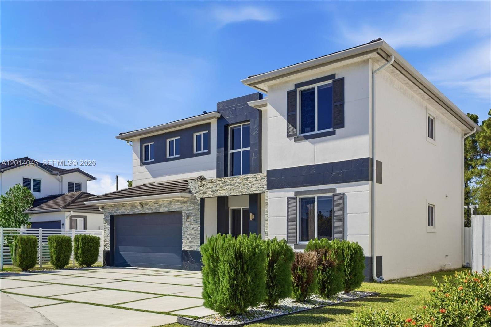 VANESSAS PLACE - Residential