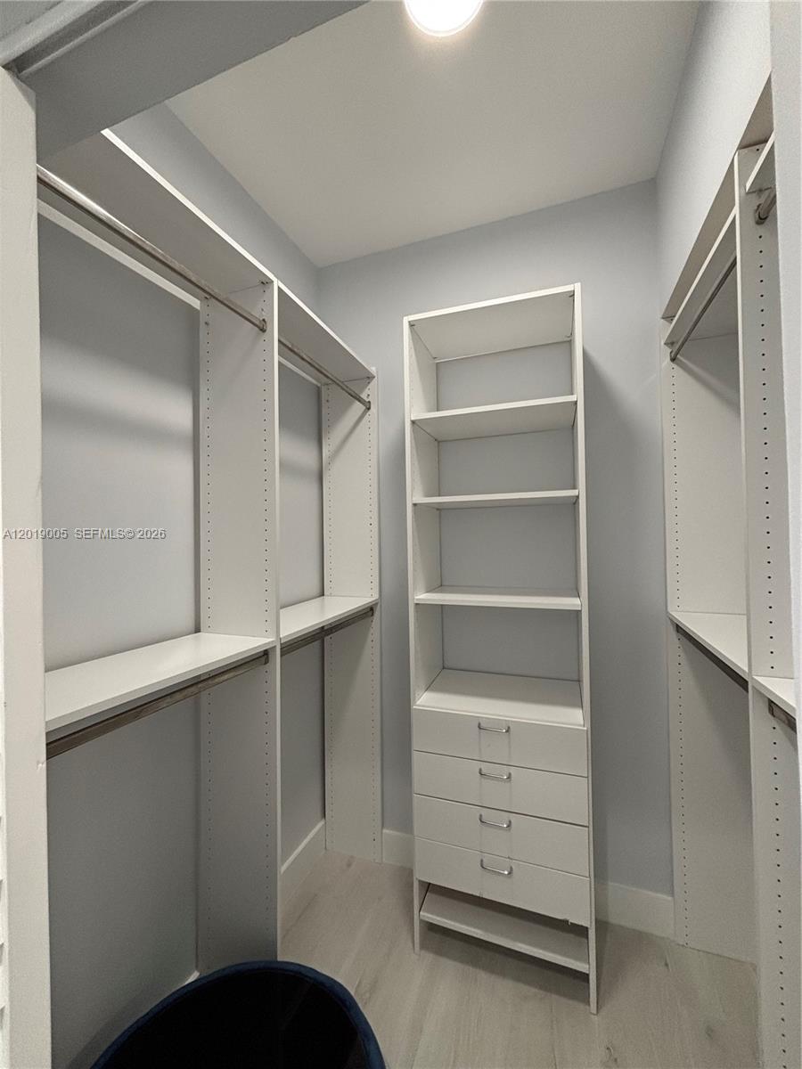 KINGS BAY SUB - Residential