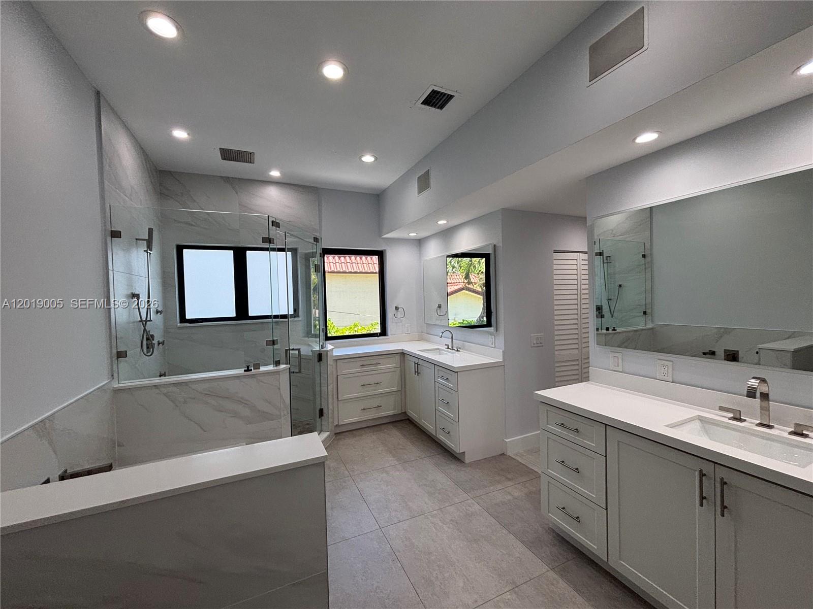 KINGS BAY SUB - Residential