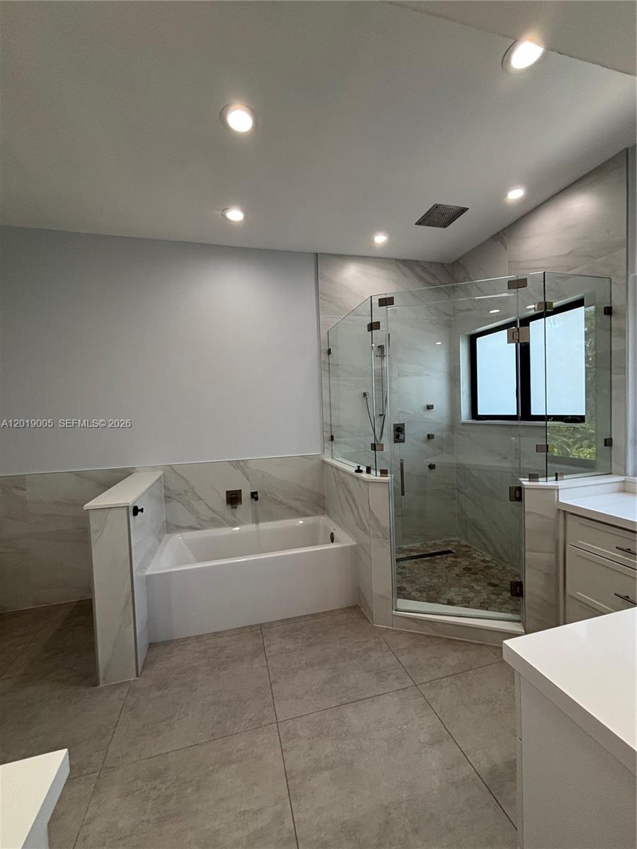 KINGS BAY SUB - Residential