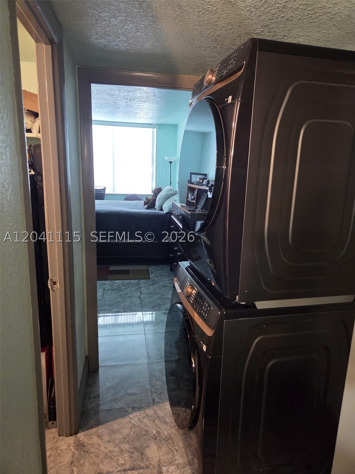 MONTECARLO CONDO - Residential