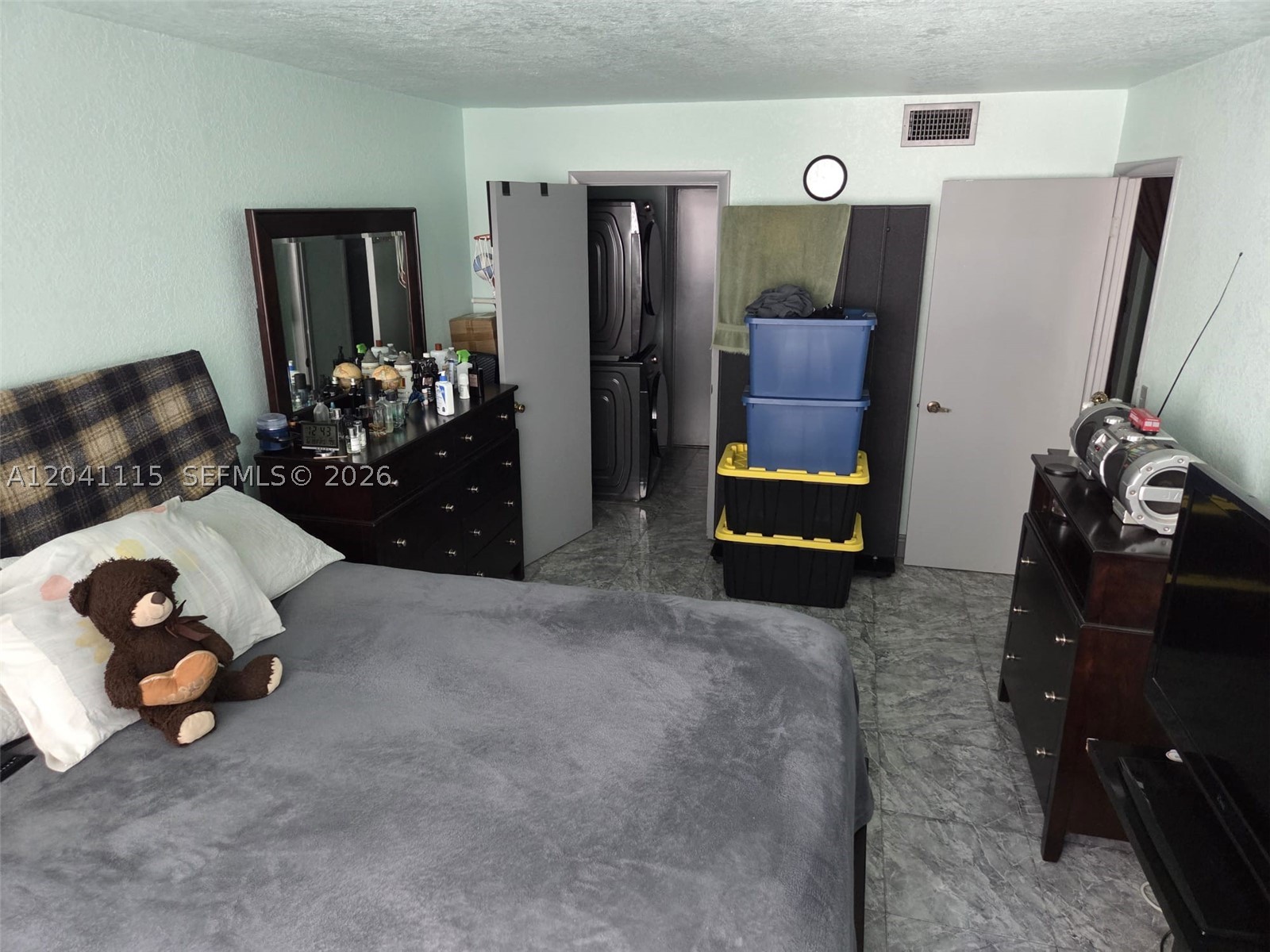 MONTECARLO CONDO - Residential