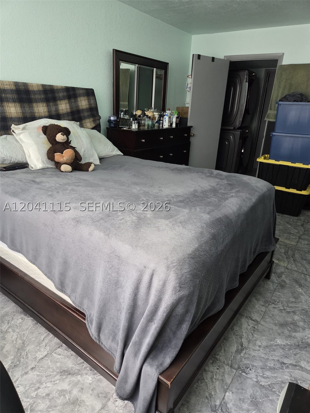 MONTECARLO CONDO - Residential
