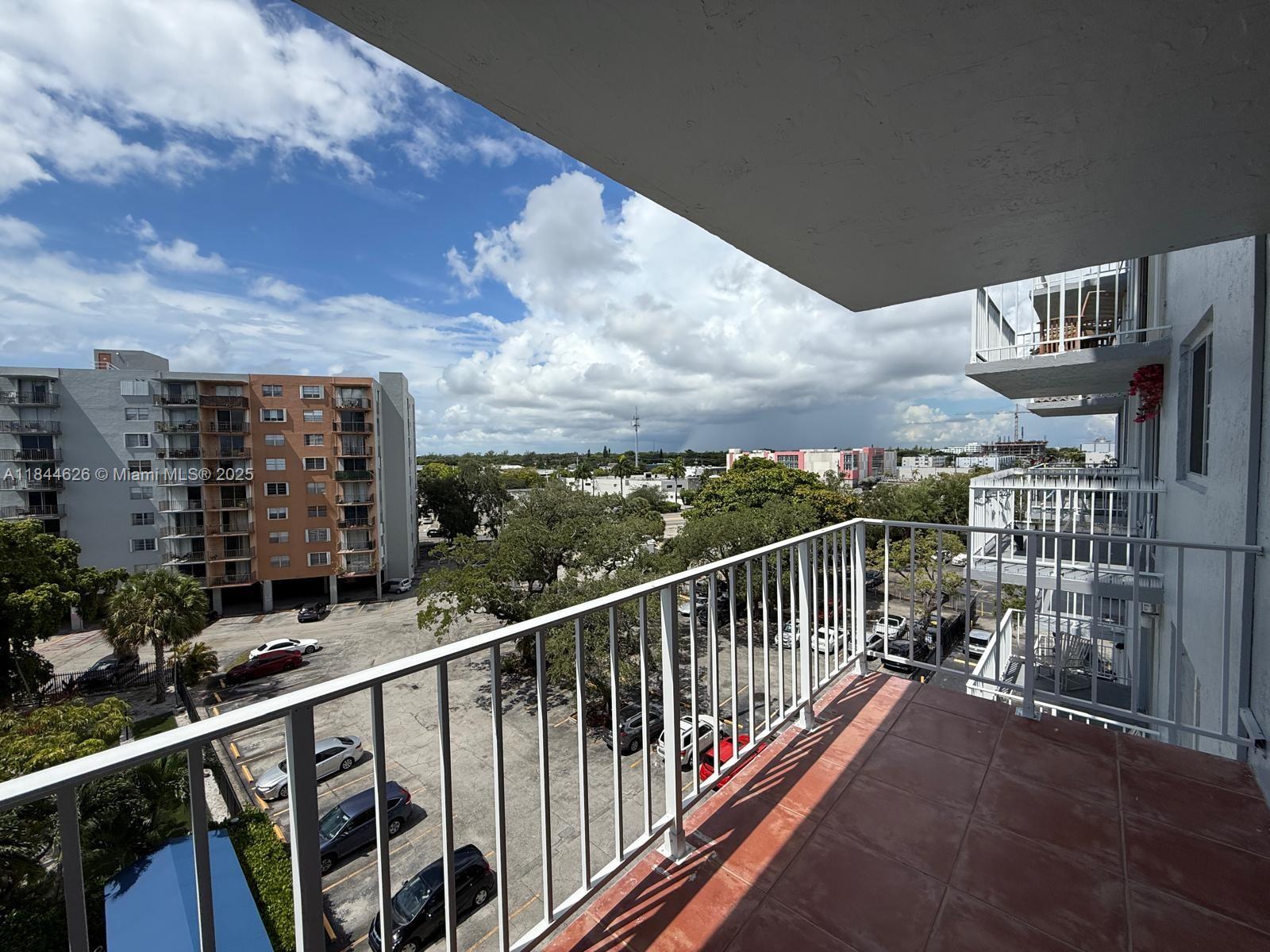 THREE HORIZONS NORTH COND - Residential Lease