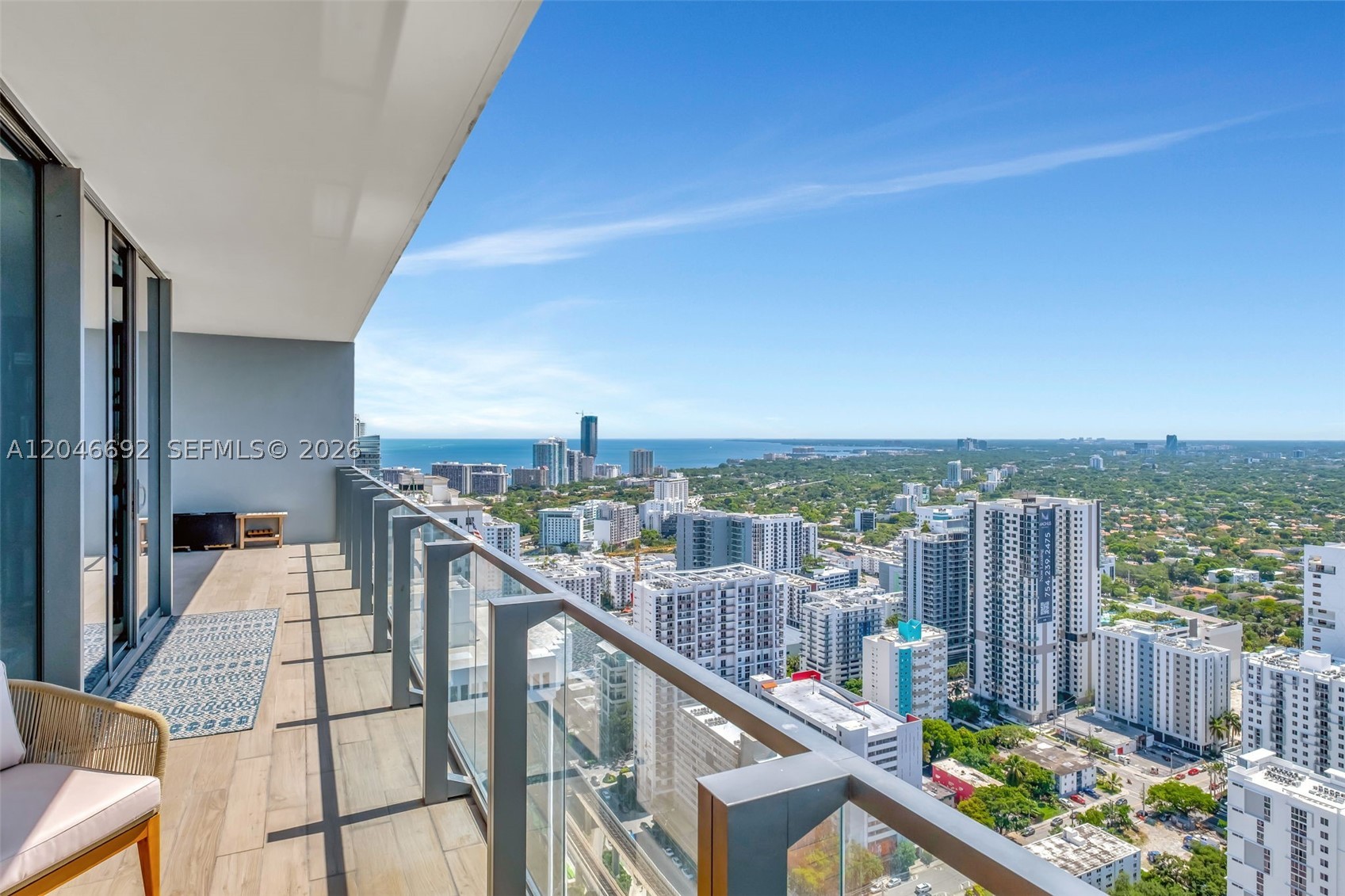 RISE CONDO - Residential