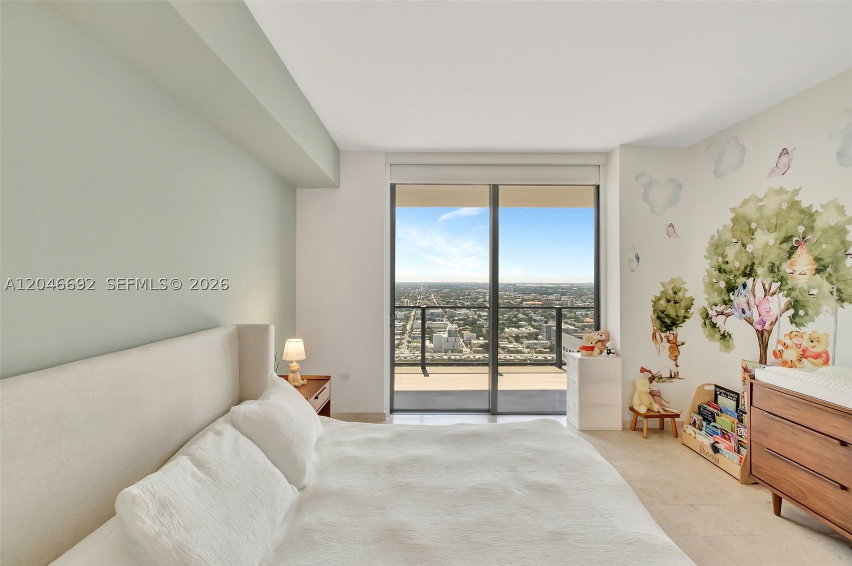 RISE CONDO - Residential