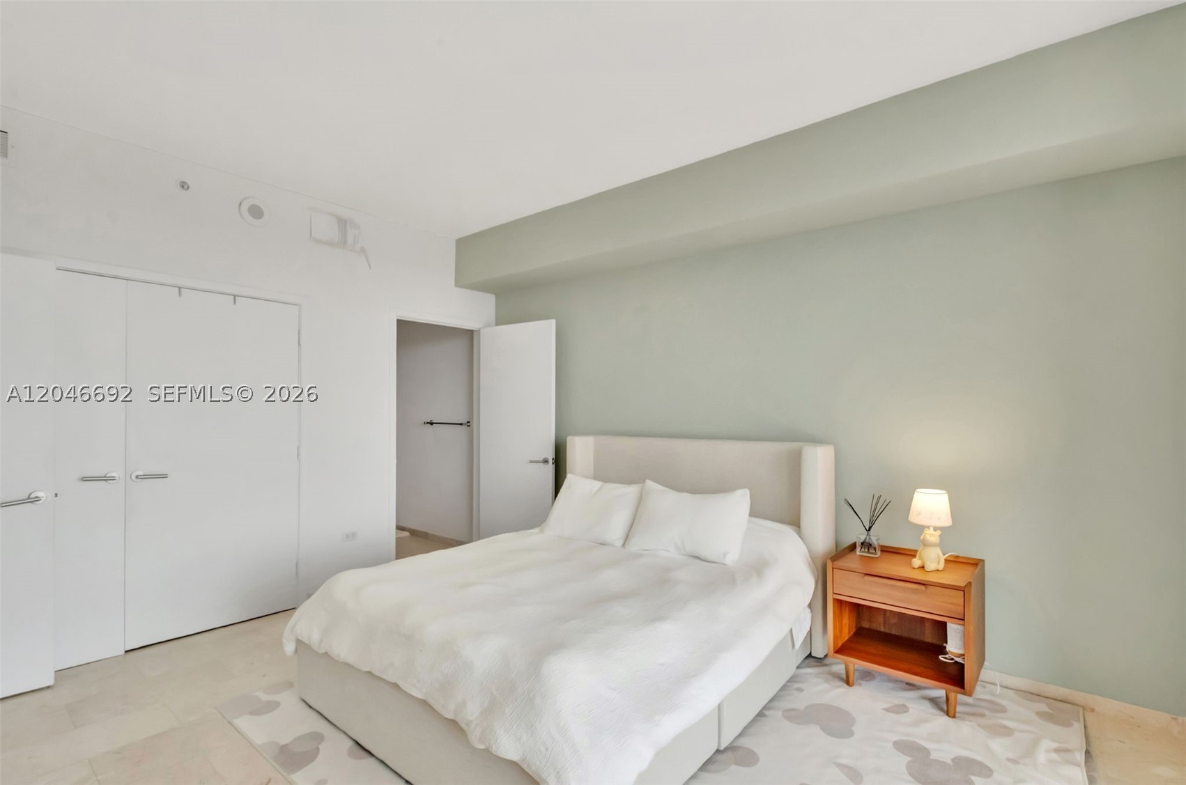 RISE CONDO - Residential