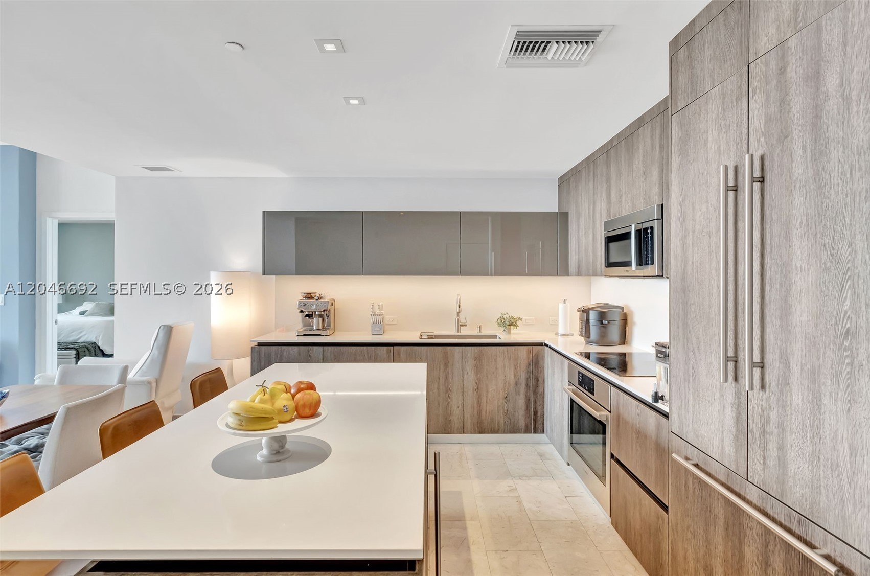 RISE CONDO - Residential