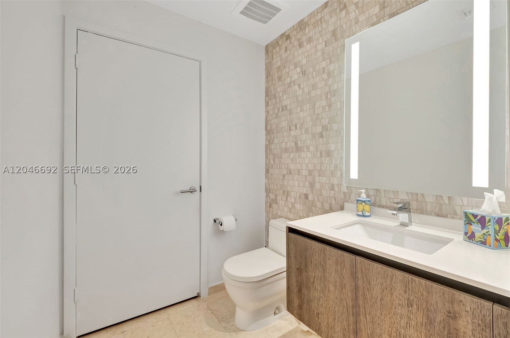 RISE CONDO - Residential