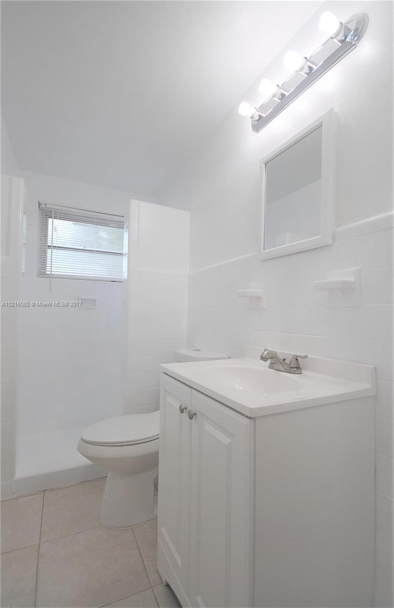 7 53 42 - Residential Lease