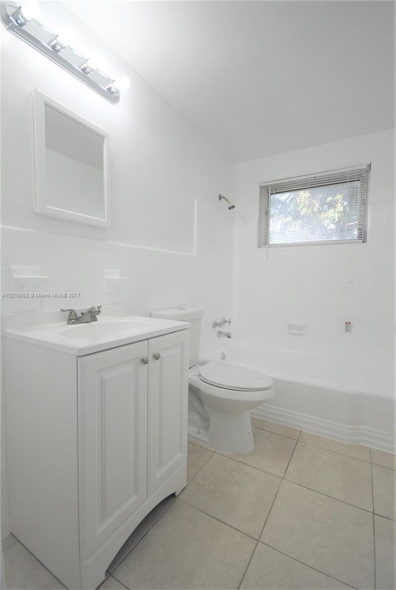 7 53 42 - Residential Lease