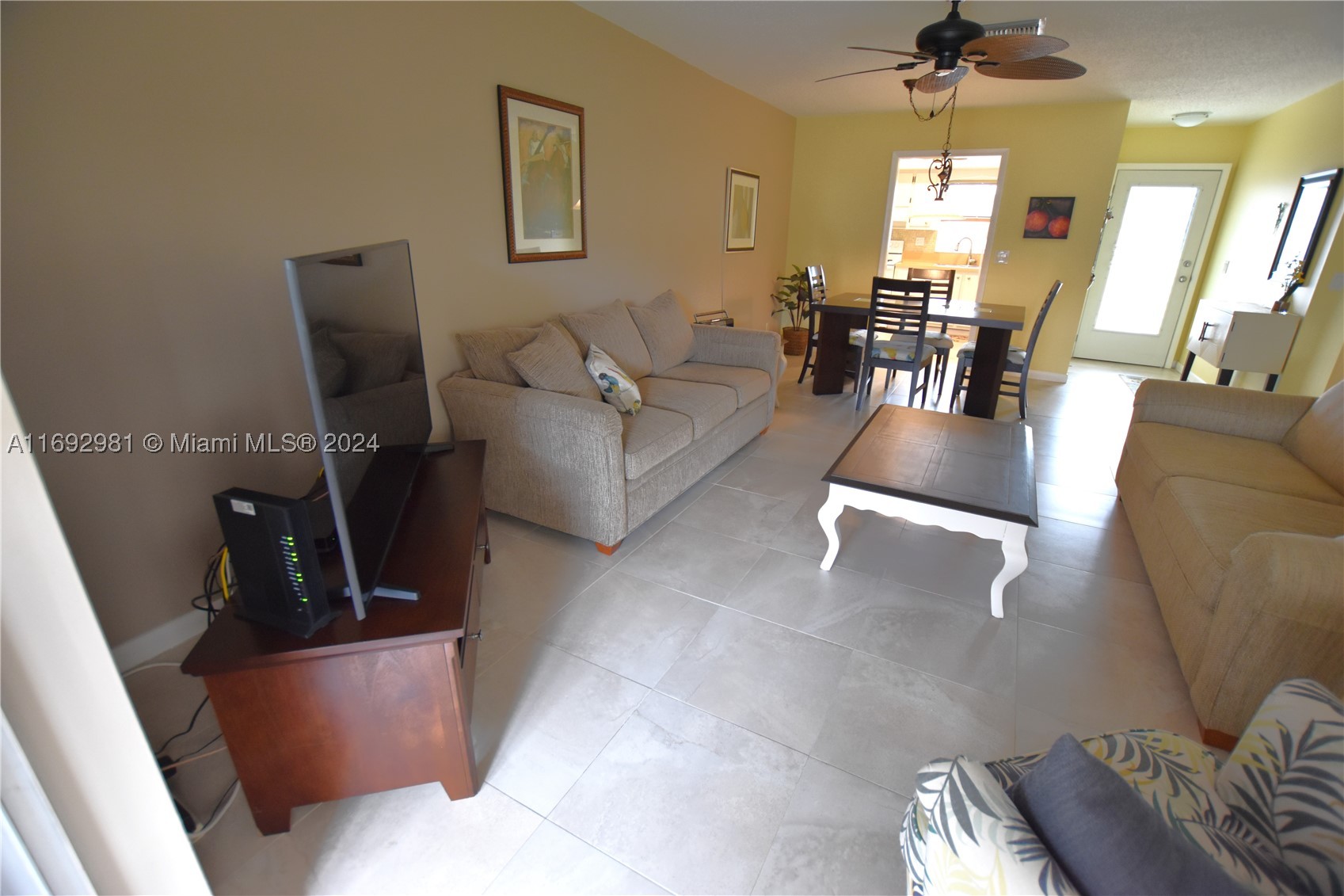 CRESTHAVEN VILLAS CONDO 2 - Residential
