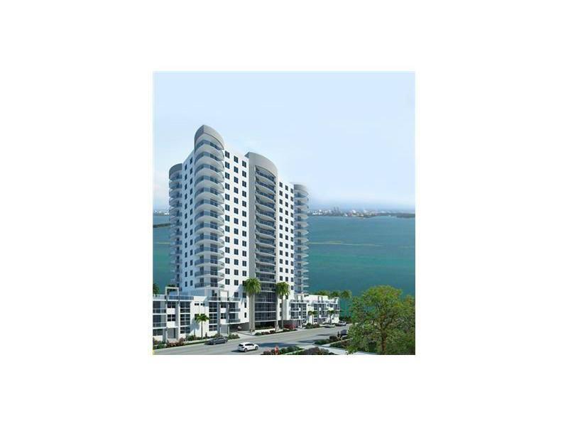 SPECTACULAR 3 BED 2 BATH. AMAZING MIAMI BEACH SKYLINES AND BAY VIEWS. MODERN KITCHEN, STAINLES STEEL APPLIANCES, CHERY LAMINATE WOOD FLOORS, GRANITE COUNTERTOPS AND BERBER CARPET IN BEDROOMS.BUILDING OFFERS POOL, GYM AND A SOCIAL ROOM.
