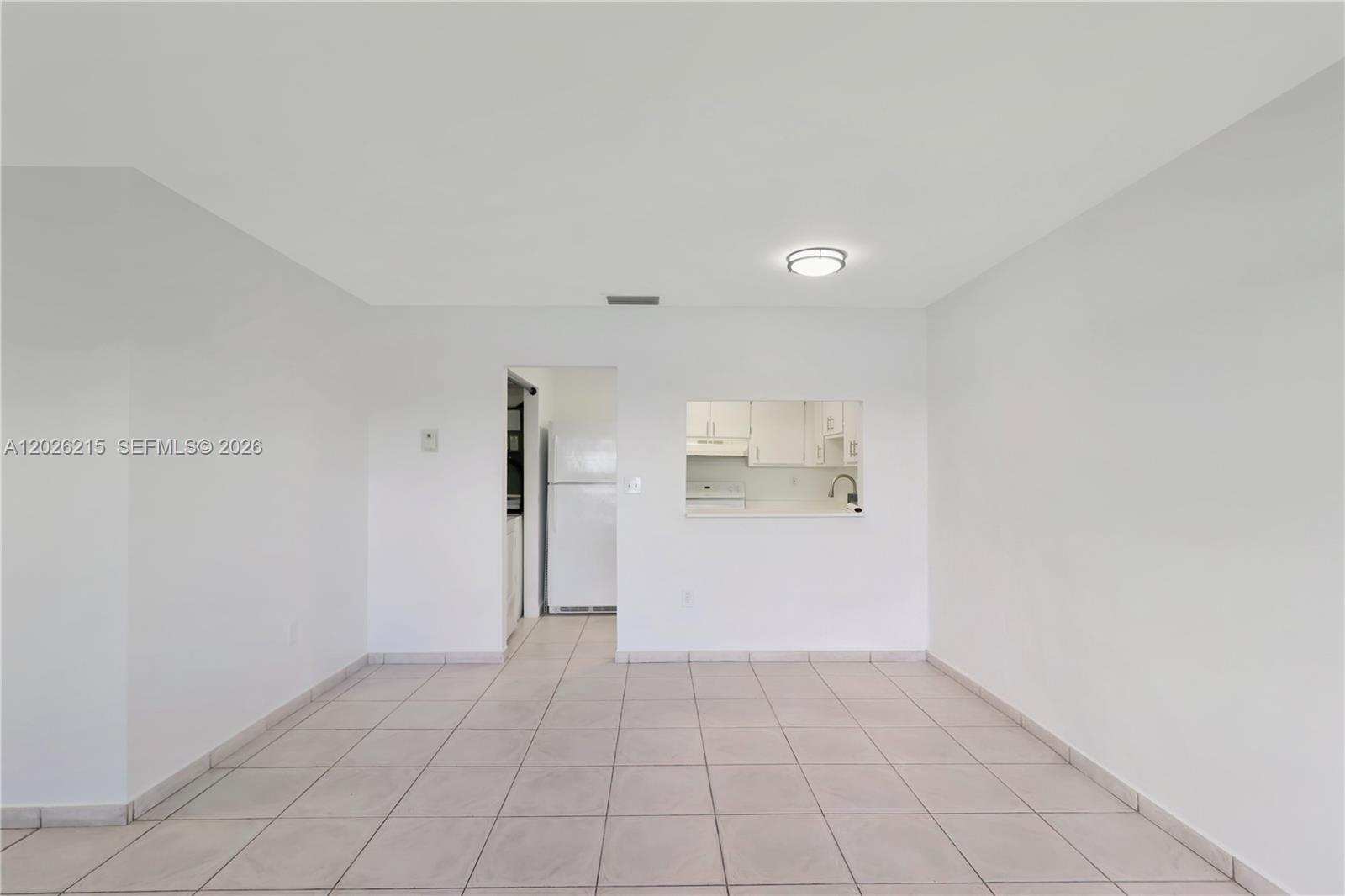 PLAYA LAGO CONDO PH II - Residential Lease