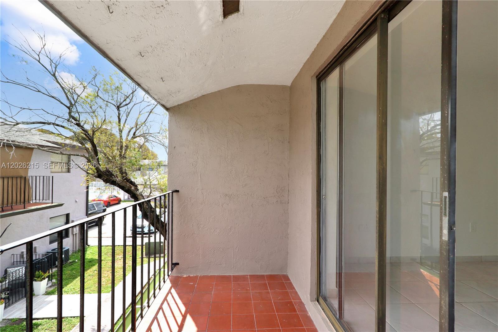 PLAYA LAGO CONDO PH II - Residential Lease