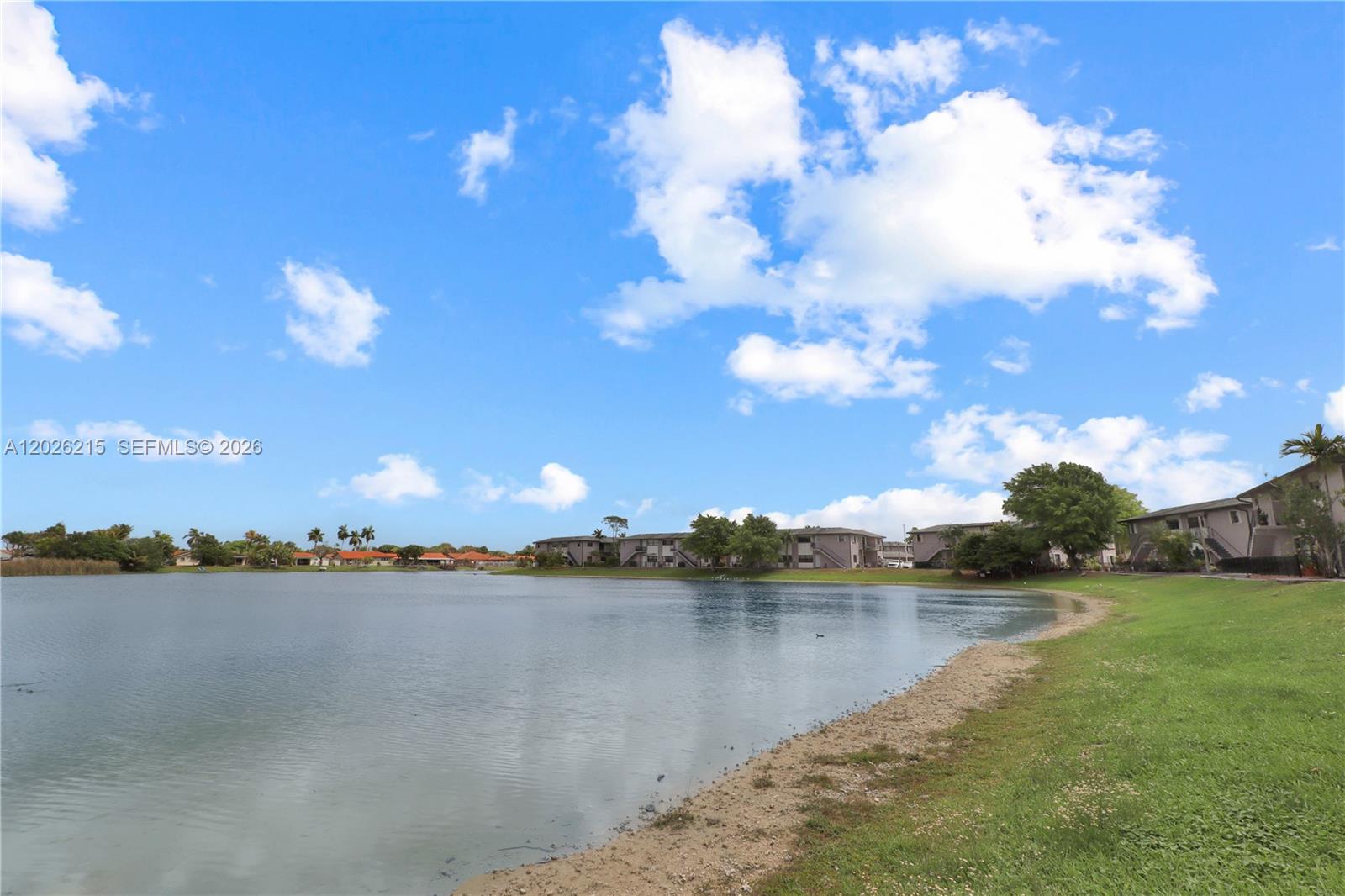 PLAYA LAGO CONDO PH II - Residential Lease