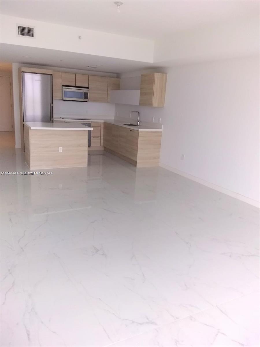 The Harbour South Condo - Residential