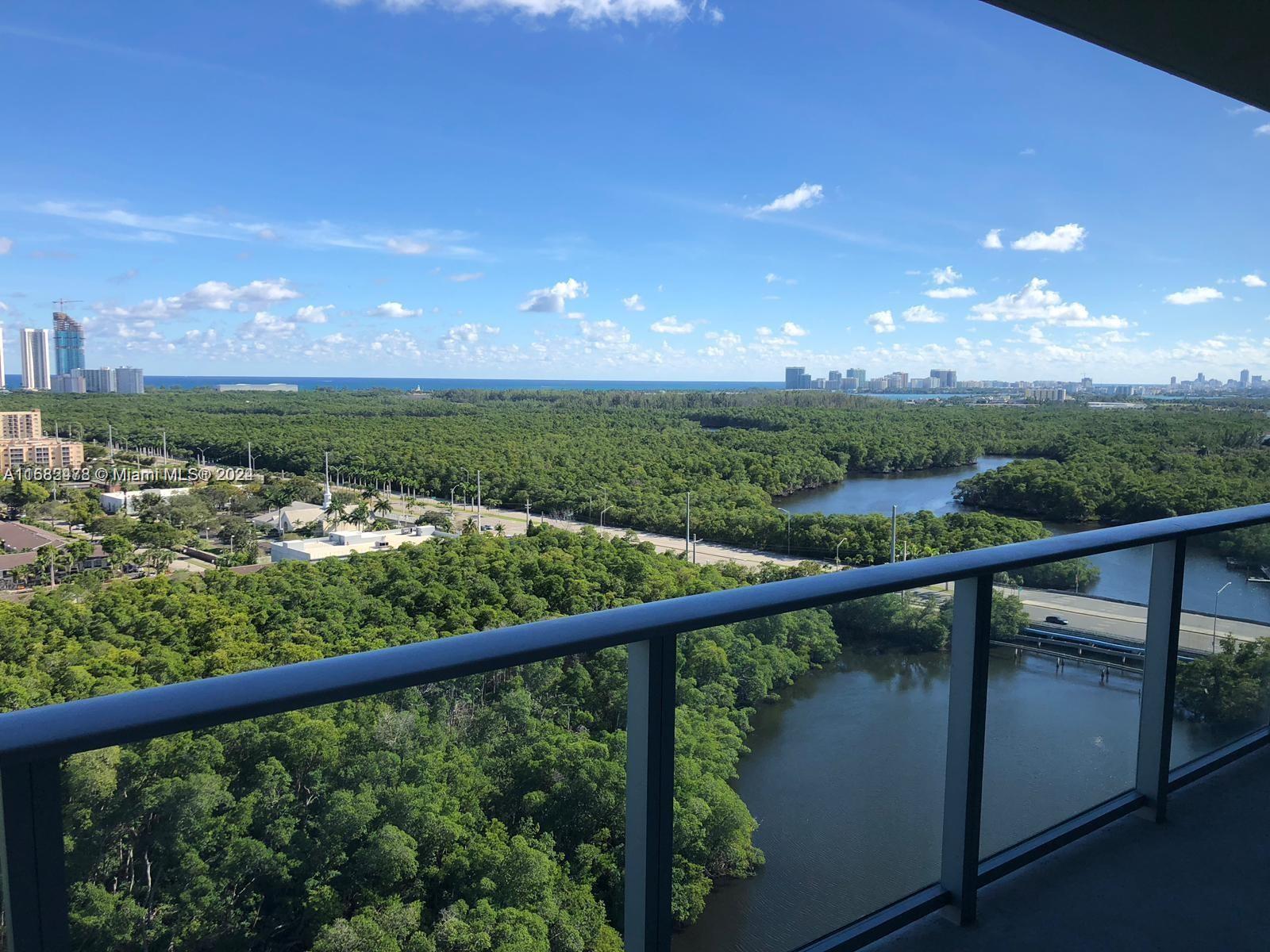 The Harbour South Condo - Residential