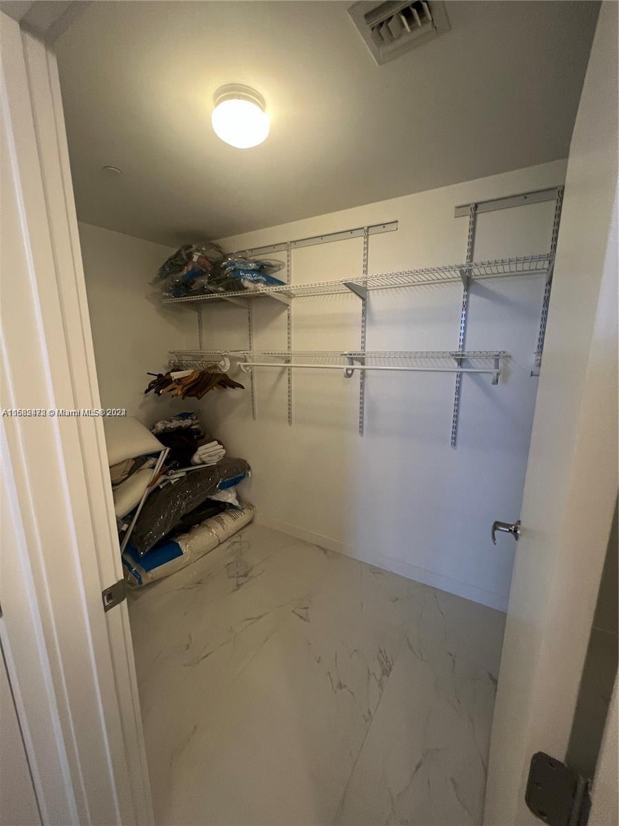 The Harbour South Condo - Residential