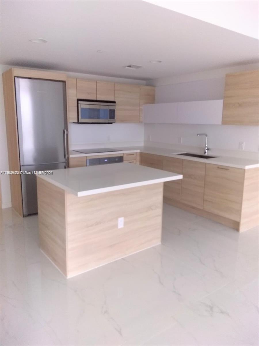 The Harbour South Condo - Residential