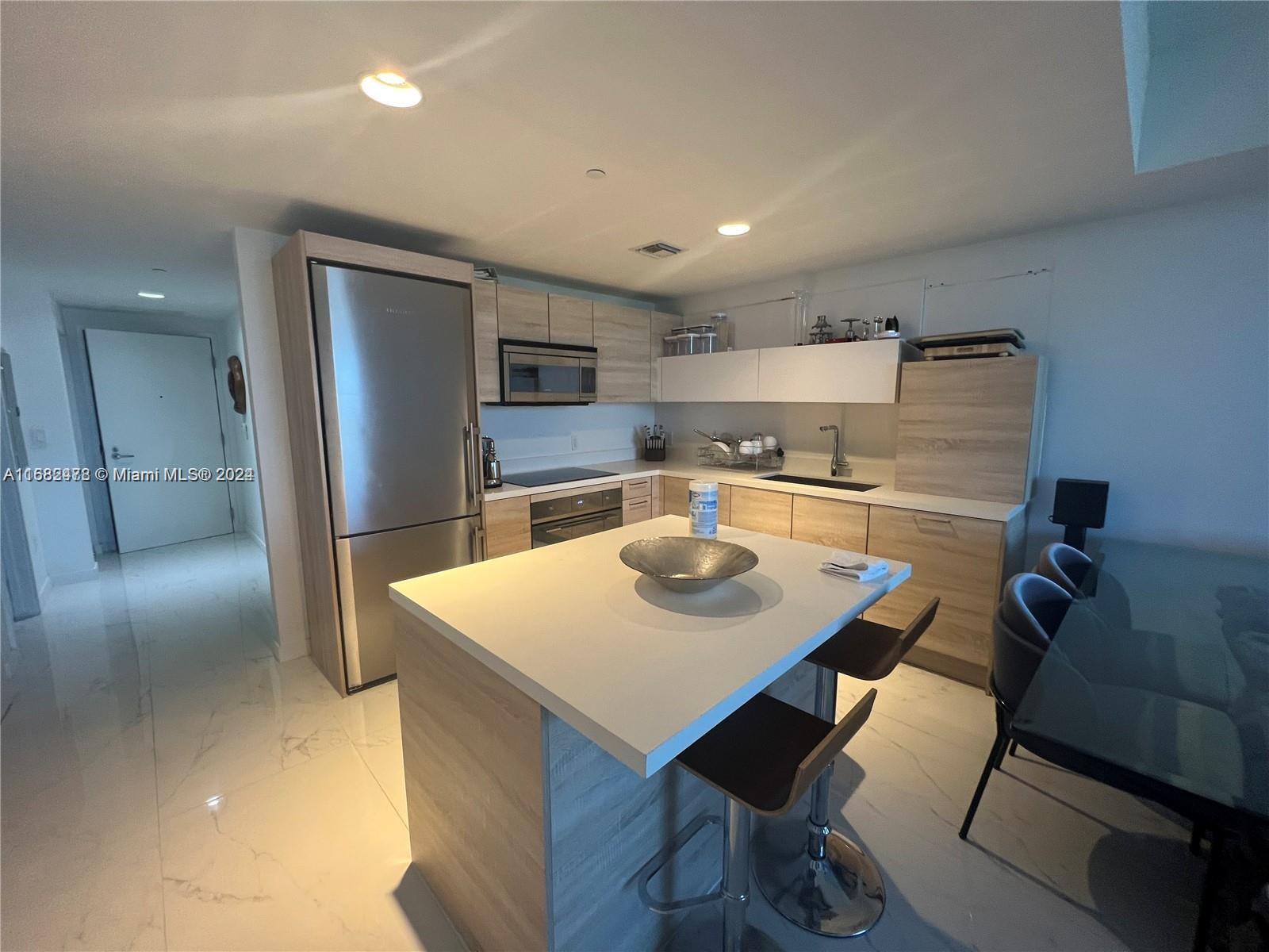 The Harbour South Condo - Residential