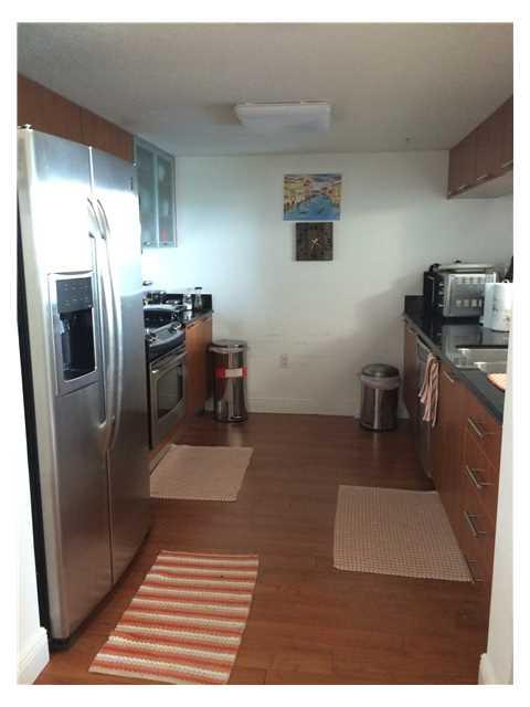 1800 CLUB CONDO - Residential Lease
