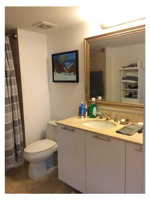 1800 CLUB CONDO - Residential Lease