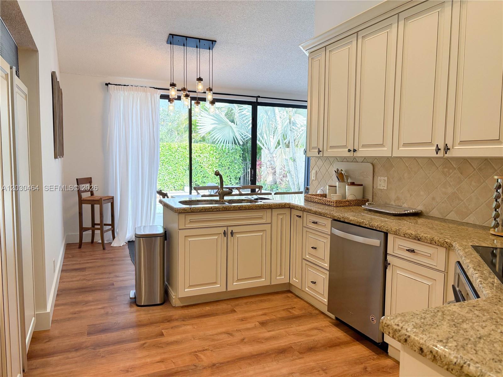 WINDSOR WAY 1 - Residential Lease