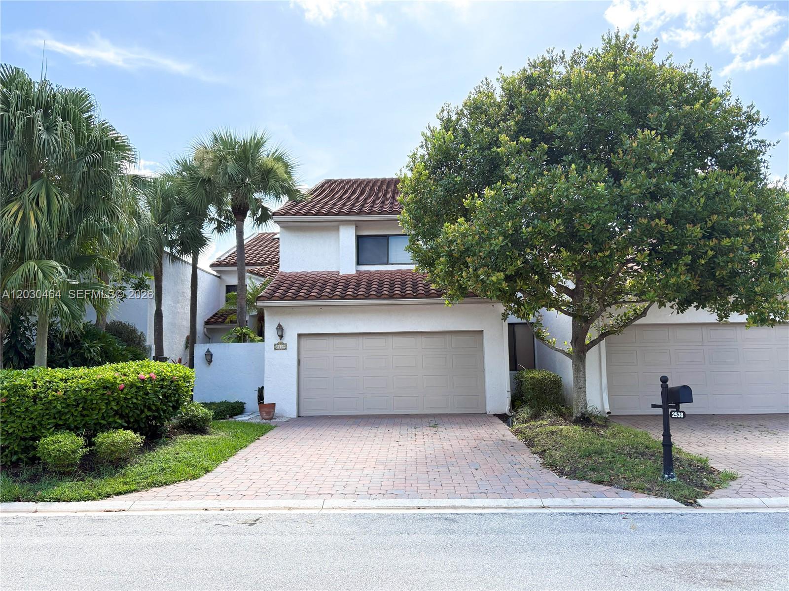 WINDSOR WAY 1 - Residential Lease