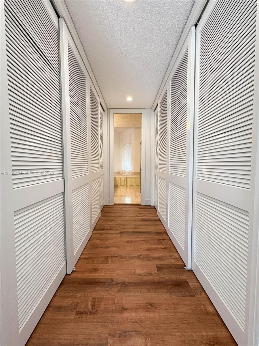 WINDSOR WAY 1 - Residential Lease
