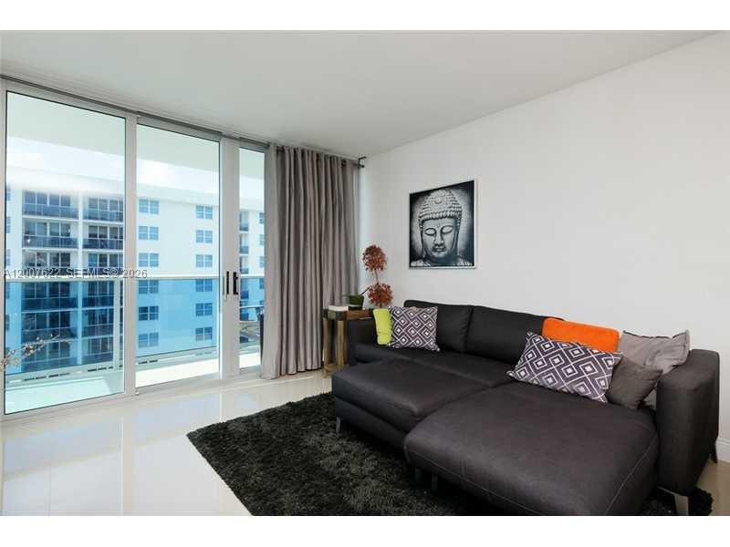 TREASURES ON THE BAY II C - Residential
