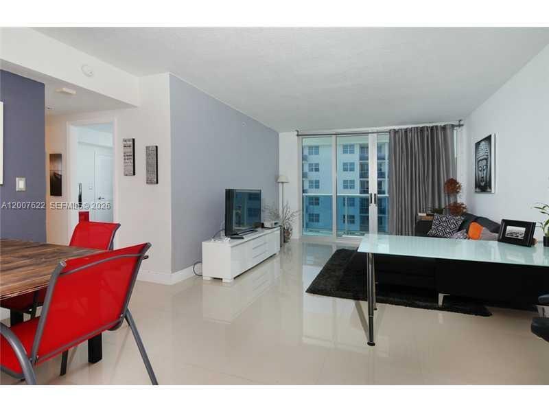 TREASURES ON THE BAY II C - Residential
