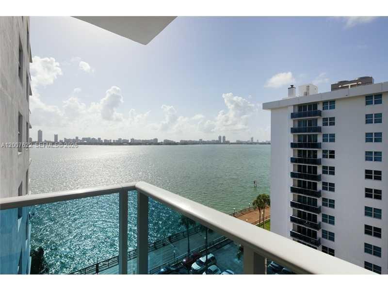 TREASURES ON THE BAY II C - Residential