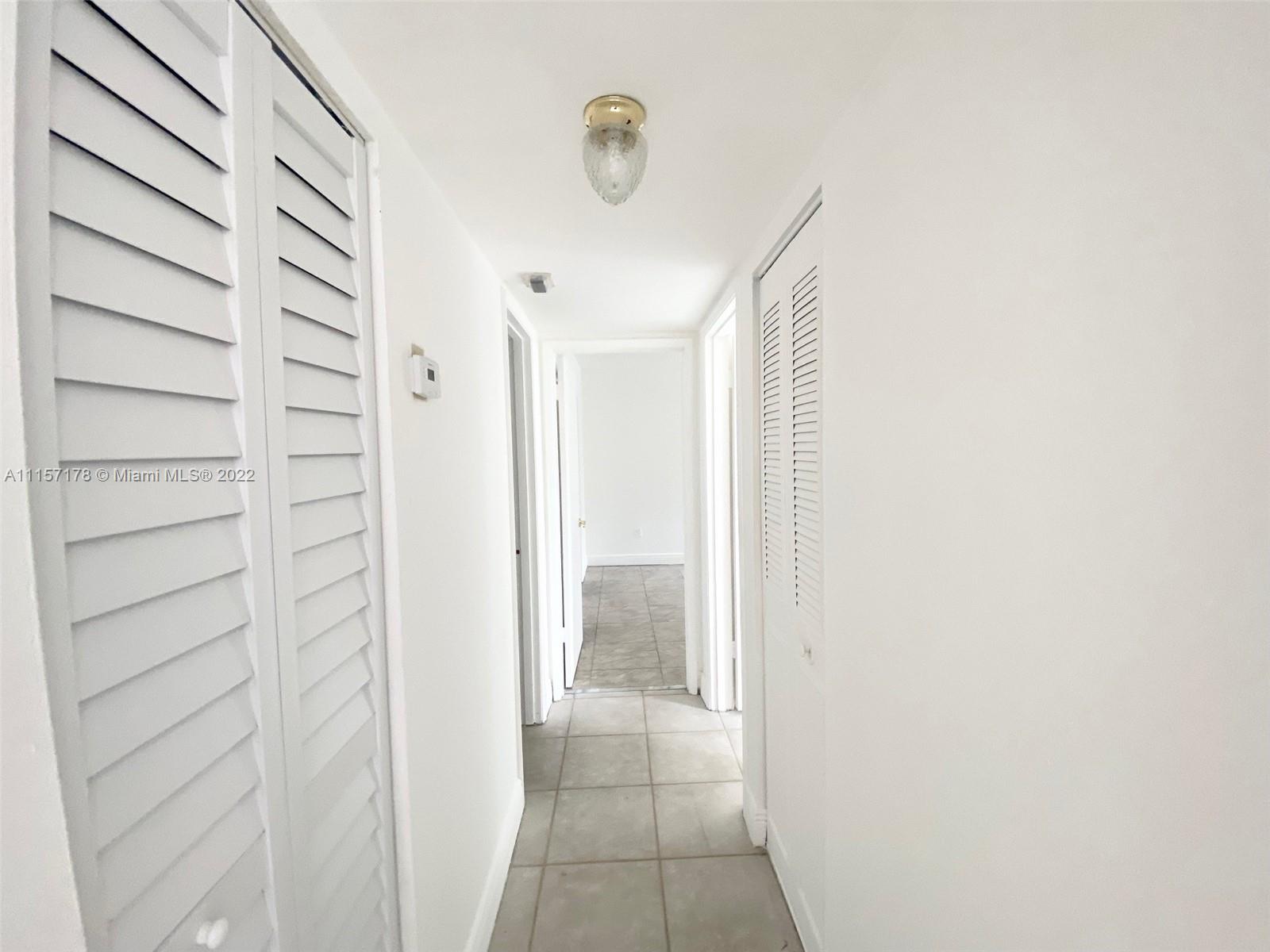 PINEBARK CONDO NO 1 - Residential Lease