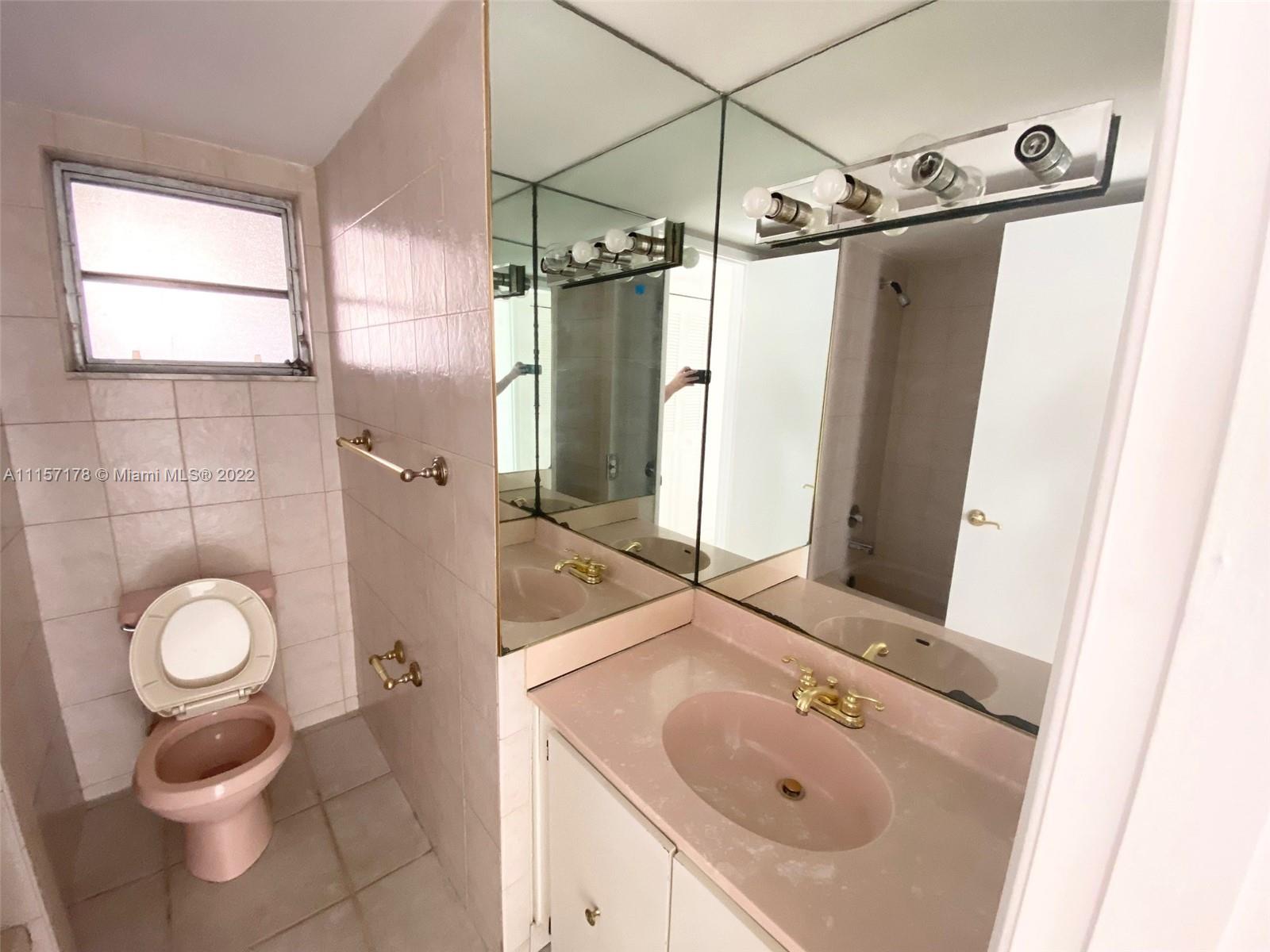 PINEBARK CONDO NO 1 - Residential Lease