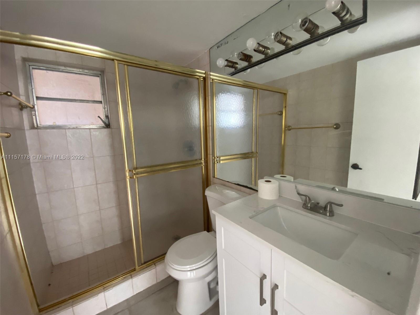 PINEBARK CONDO NO 1 - Residential Lease