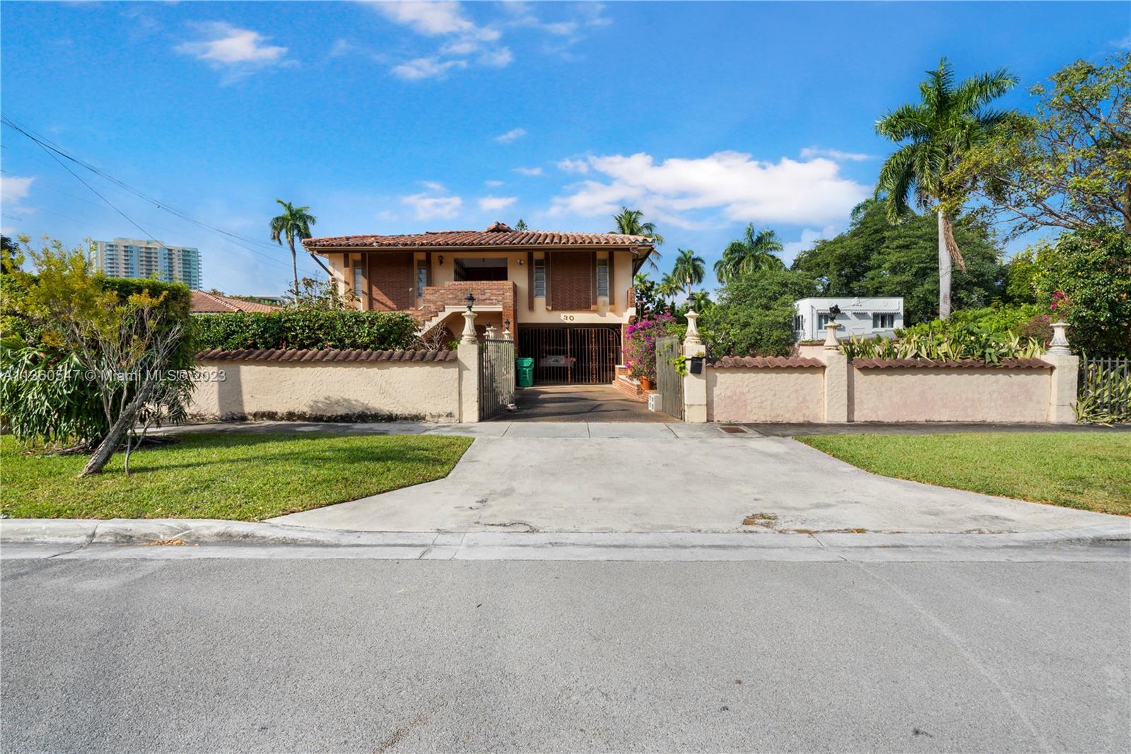HOLLEMAN PARK - Residential
