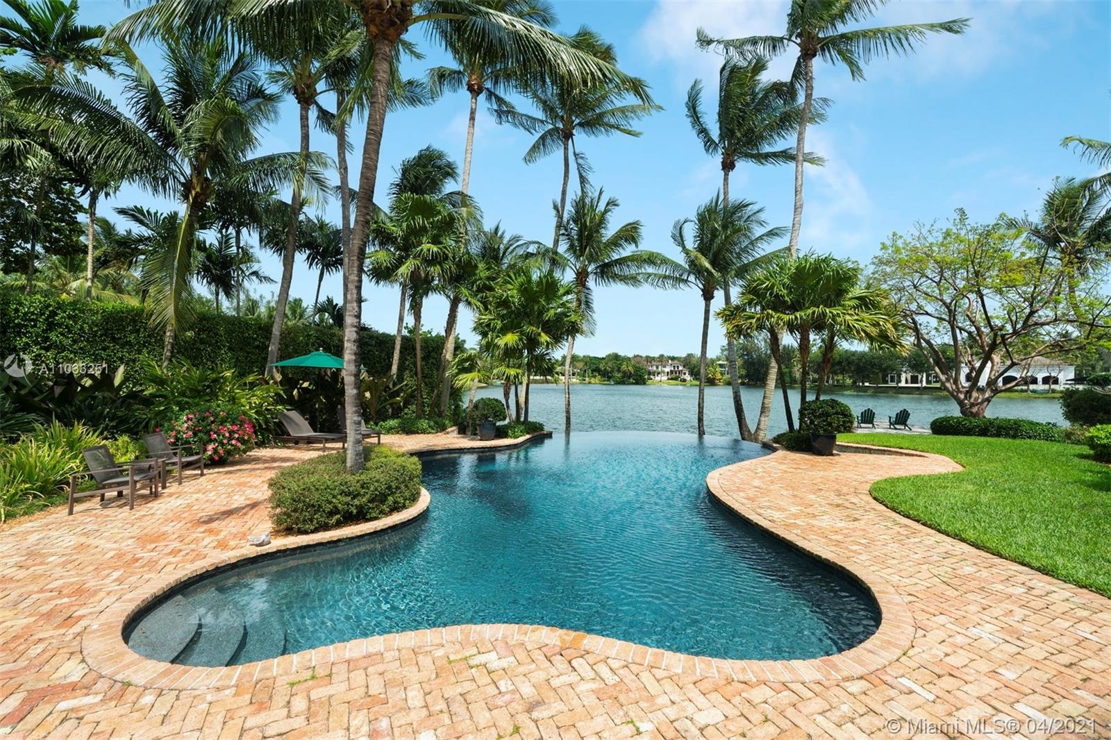 HAMMOCK LAKE PARK - Residential