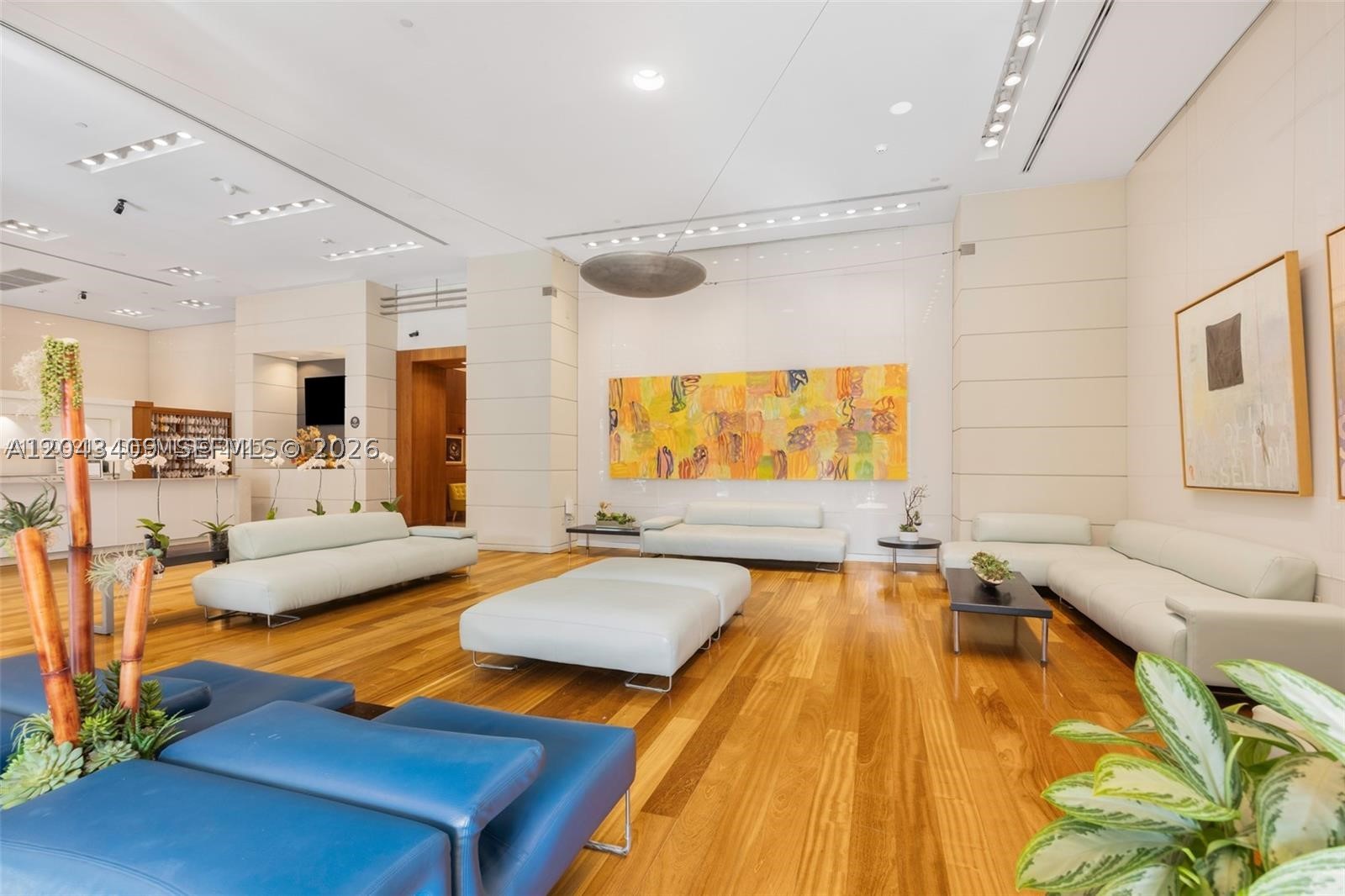 MUTINY PARK CONDO - Residential