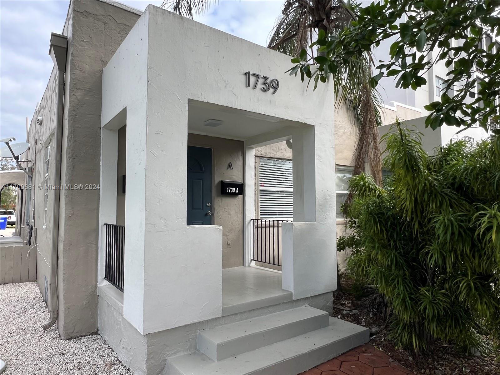 HOLLYWOOD SOUTH SIDE ADD - Land