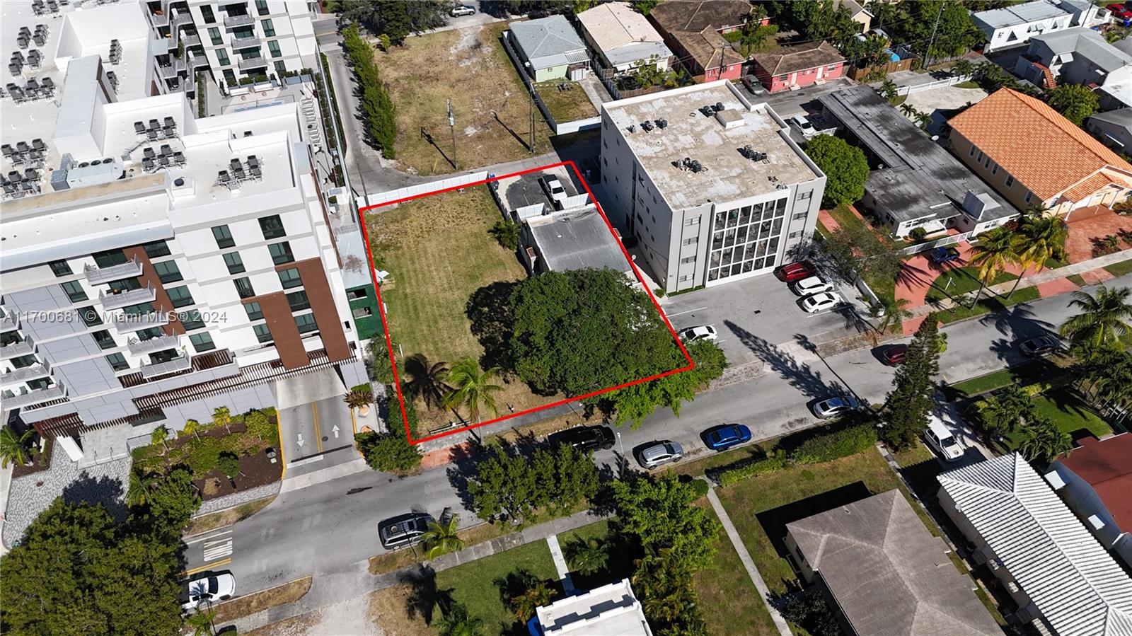 HOLLYWOOD SOUTH SIDE ADD - Land